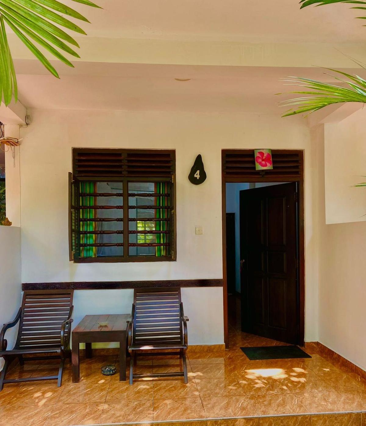 Poppies Mirissa Hotel Luaran gambar