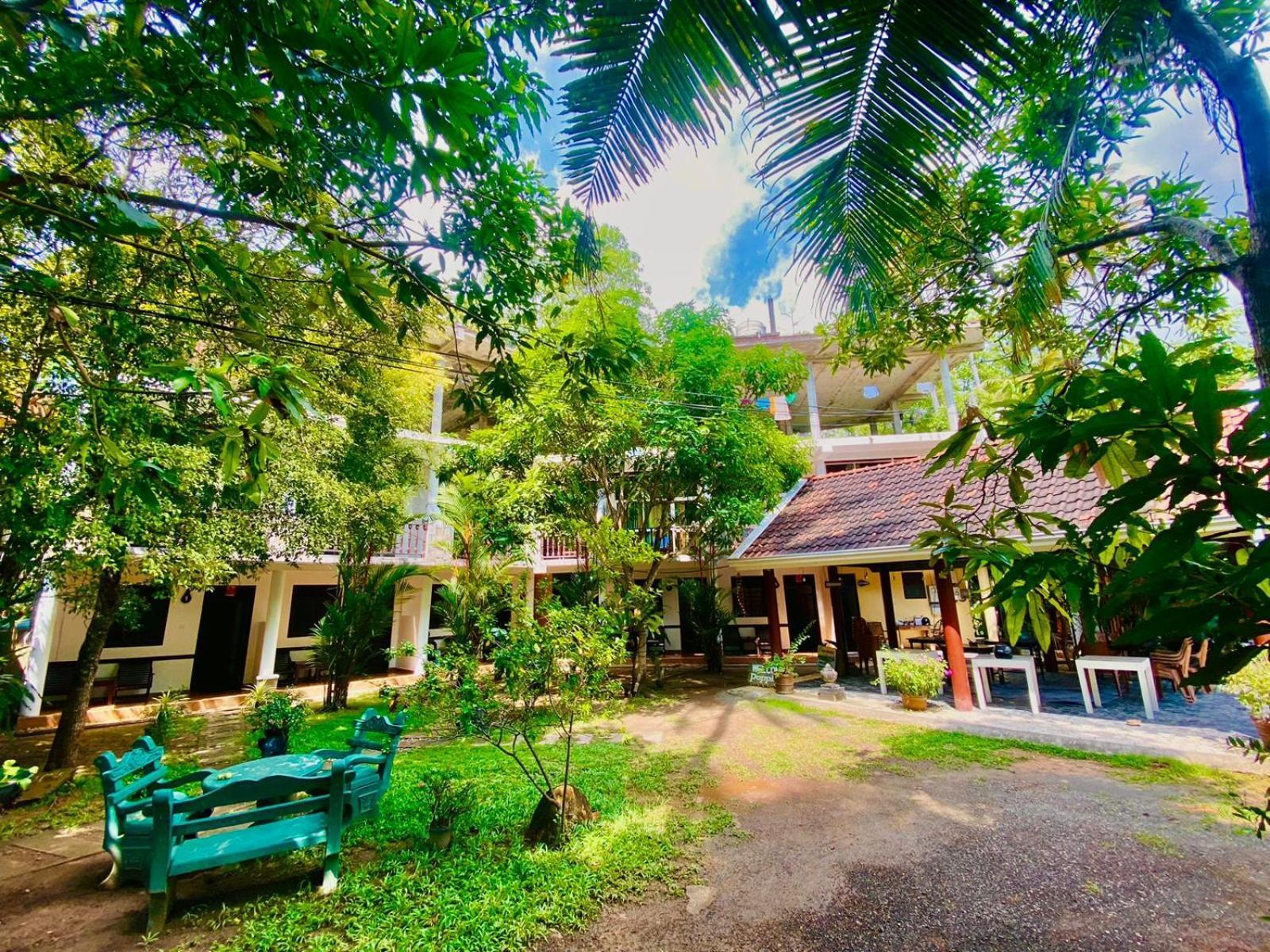 Poppies Mirissa Hotel Luaran gambar