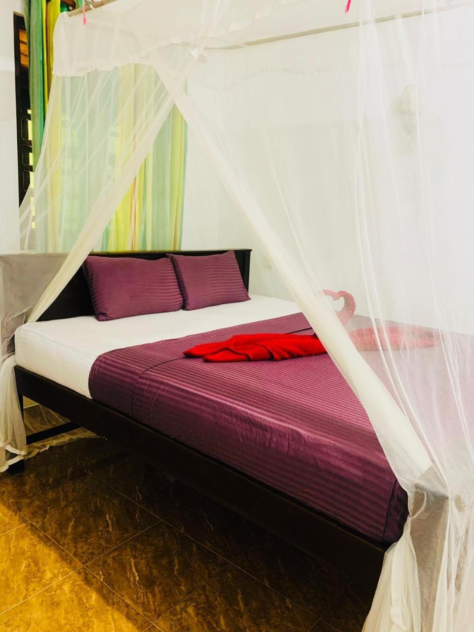 Poppies Mirissa Hotel Luaran gambar