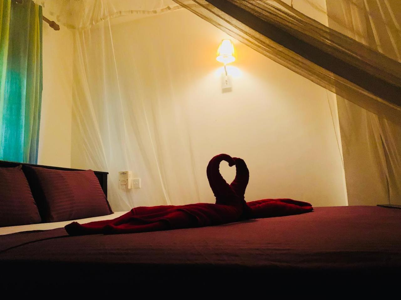 Poppies Mirissa Hotel Luaran gambar