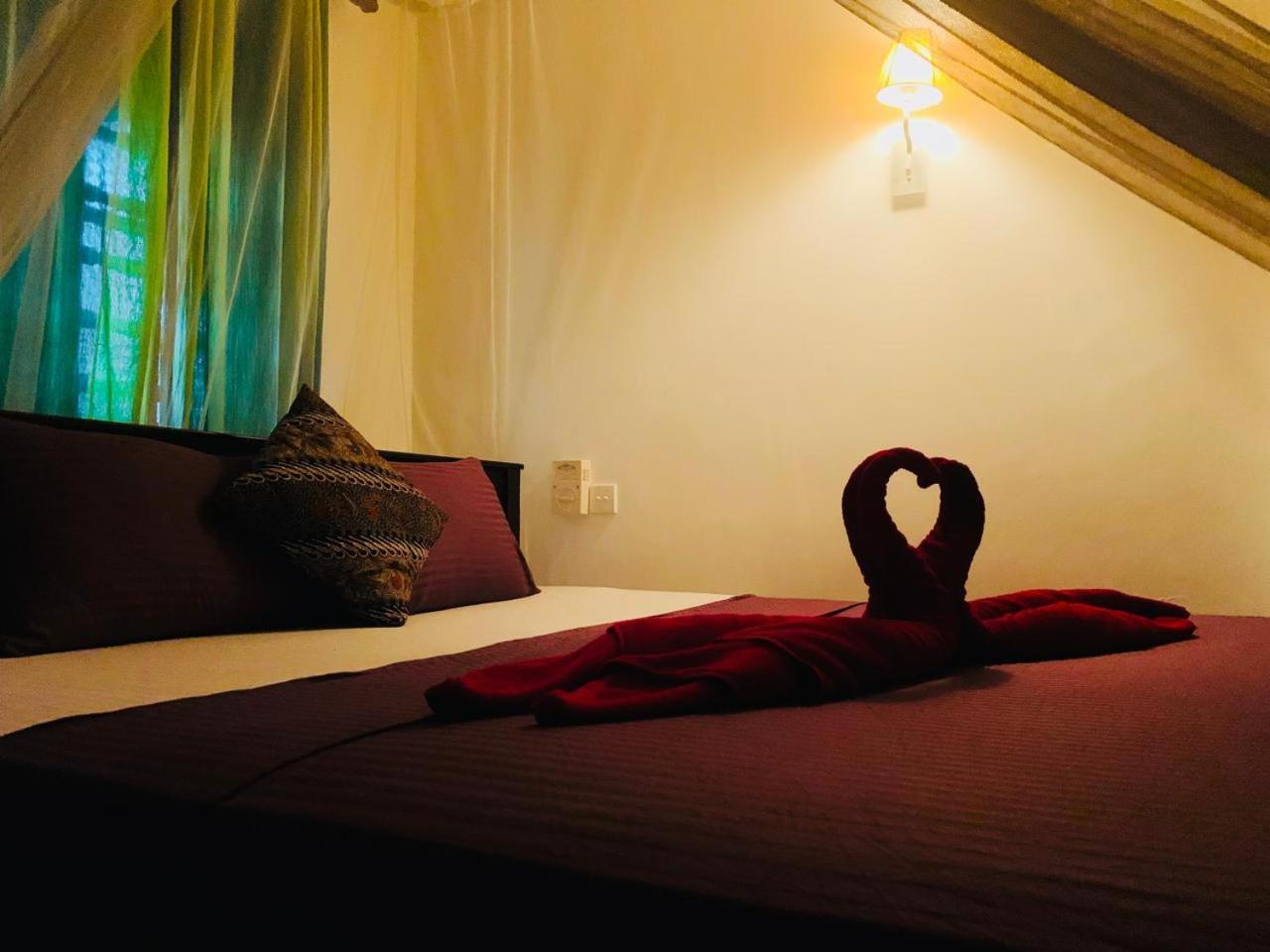 Poppies Mirissa Hotel Luaran gambar
